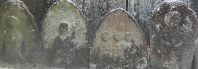 childtomb.jpg